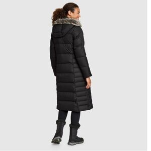 Eddie Bauer Lodge Down Duffle Parka Coat Size small black womens